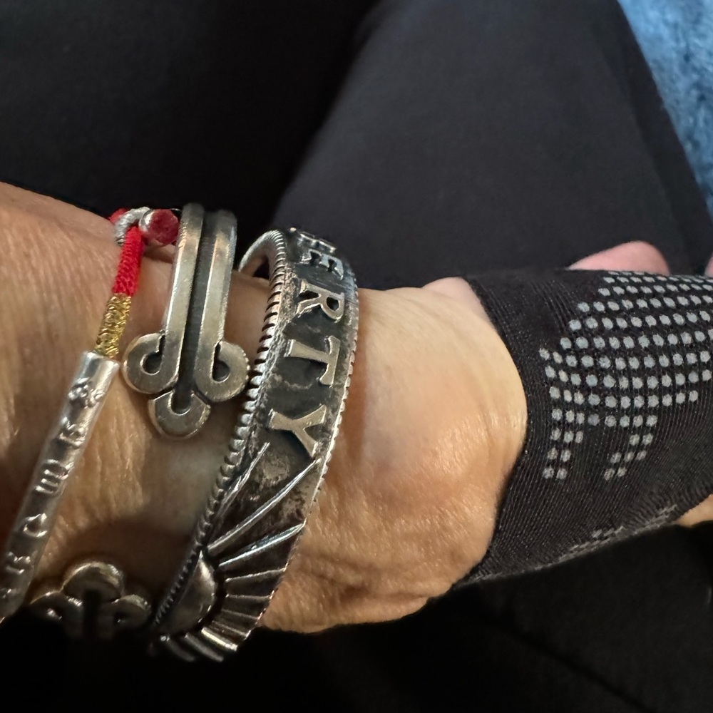 Sunburst King baby studio 925 sterling cuff